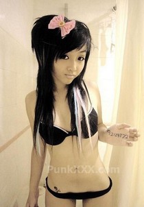 Girlcum Adria Rae in